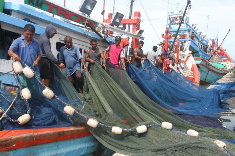 Ekosistem Laut Semakin Rusak, Mengingat Kembali Kebijakan Menteri Susi